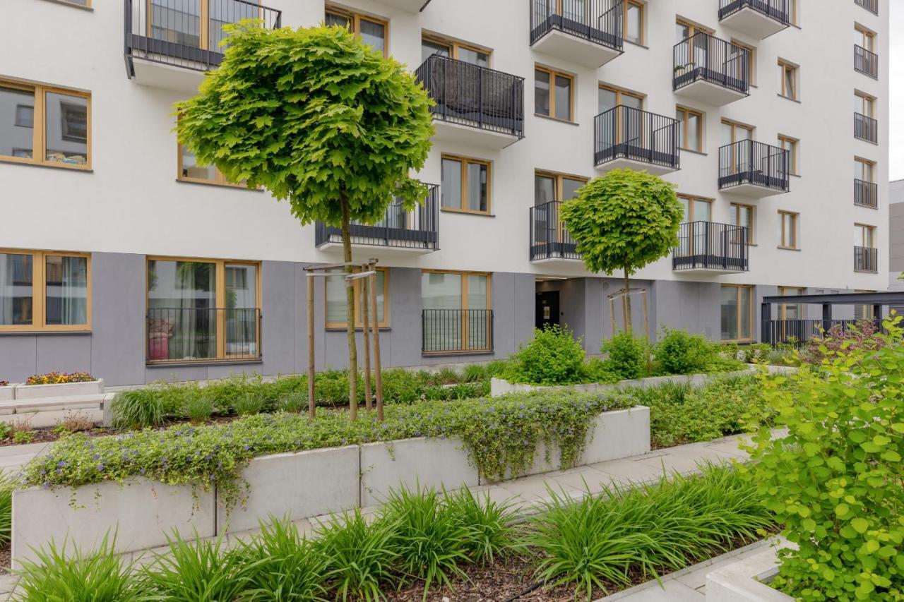 Warsaw Kotsisa Apartments With Parking By Noclegi Renters Varsóvia Exterior foto