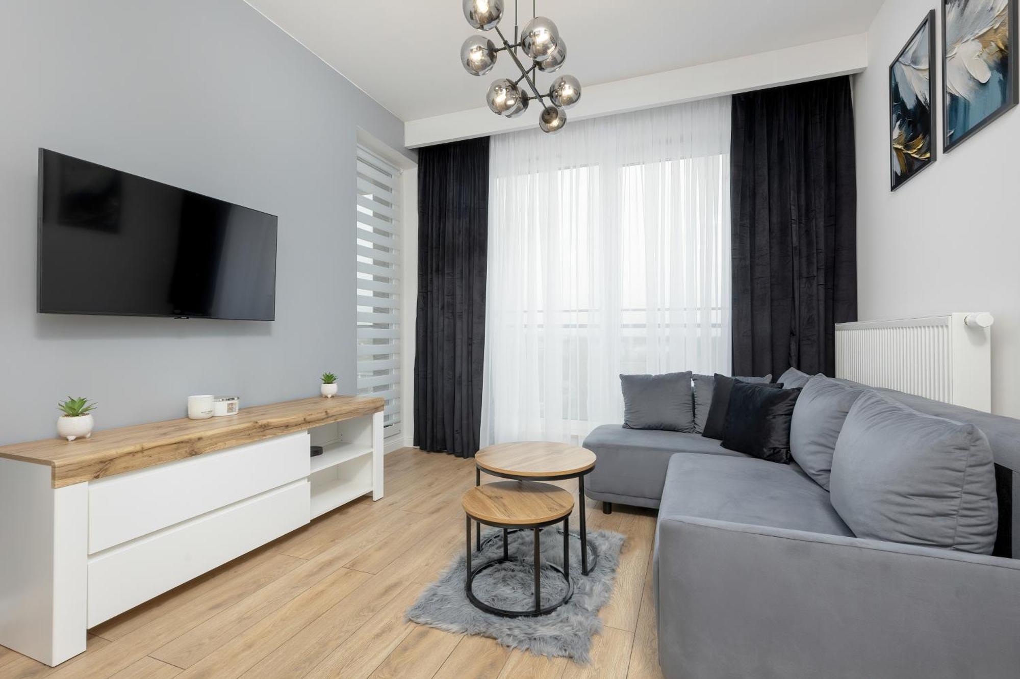 Warsaw Kotsisa Apartments With Parking By Noclegi Renters Varsóvia Exterior foto
